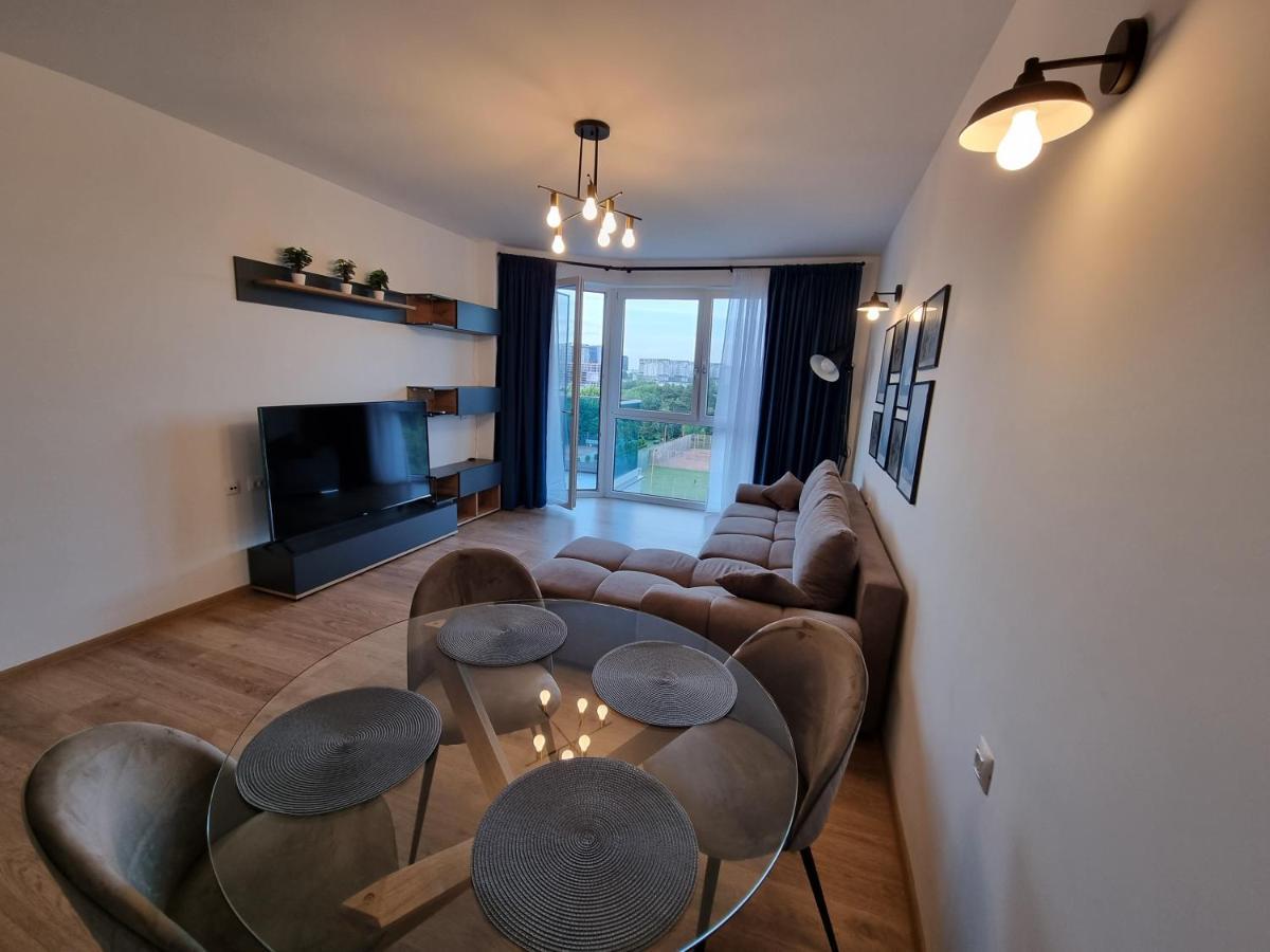 Grand Look & Best Location For Business On Bukarest Exterior foto