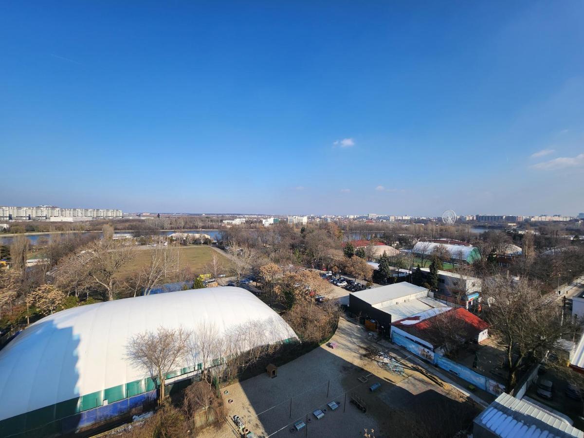 Grand Look & Best Location For Business On Bukarest Exterior foto