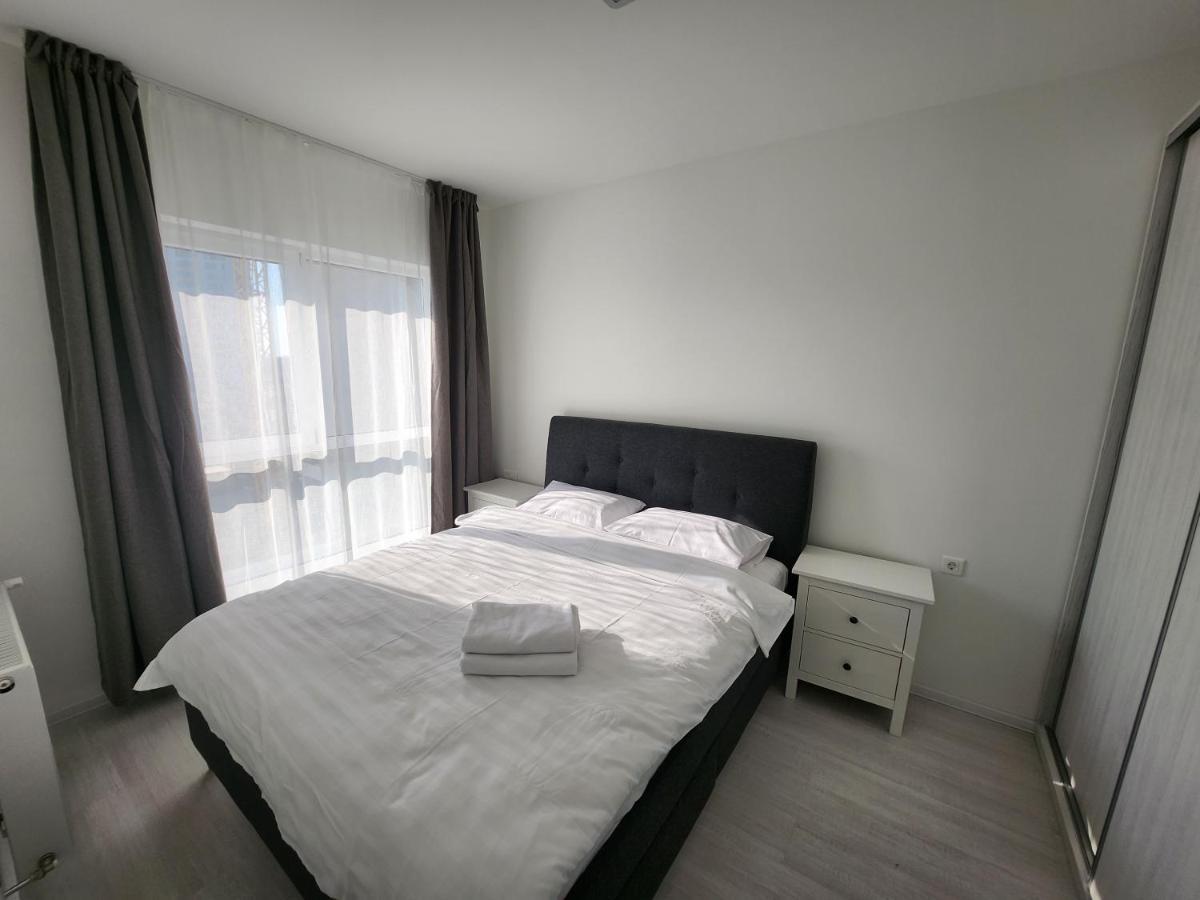 Grand Look & Best Location For Business On Bukarest Exterior foto